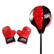 Punching ball avec des gants